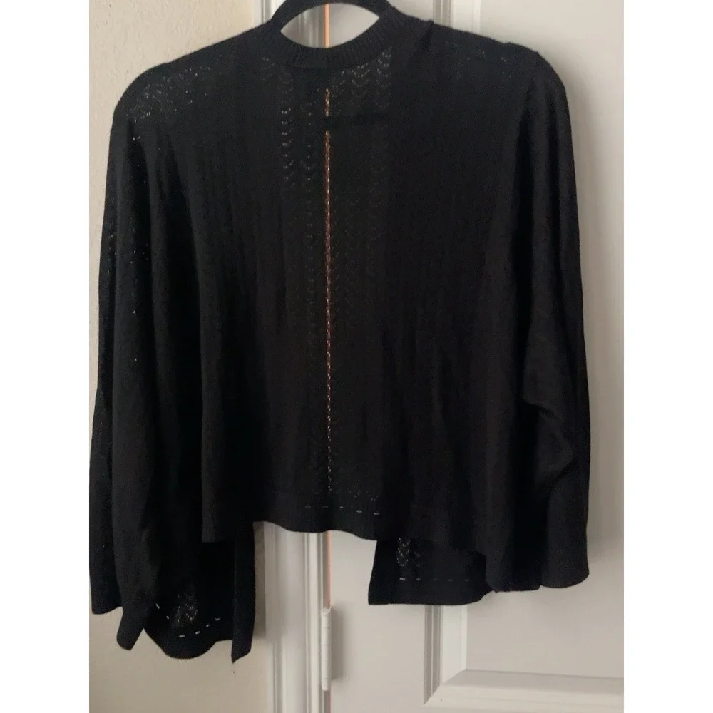 Torrid Black Pointelle Knit Open Front Dolman Sleeve Cardigan Size 4 NWT